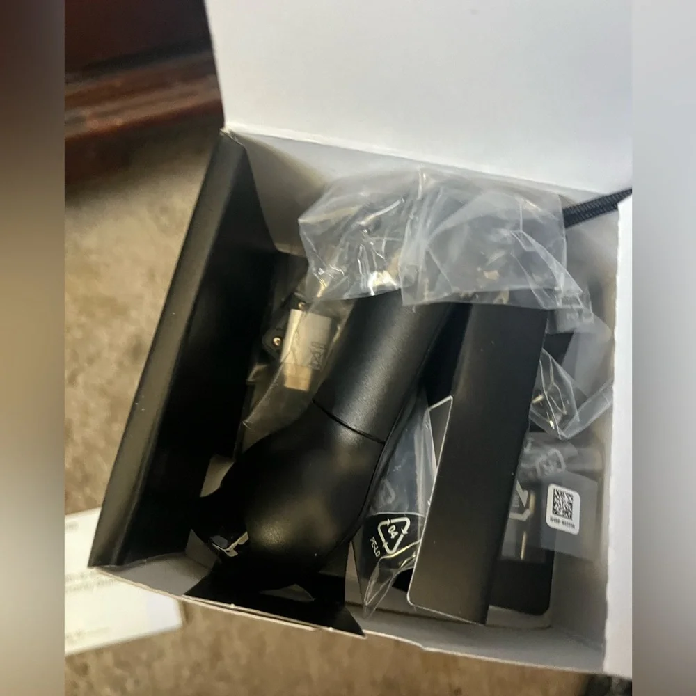 Samsung Gear VR with Controller - Black
